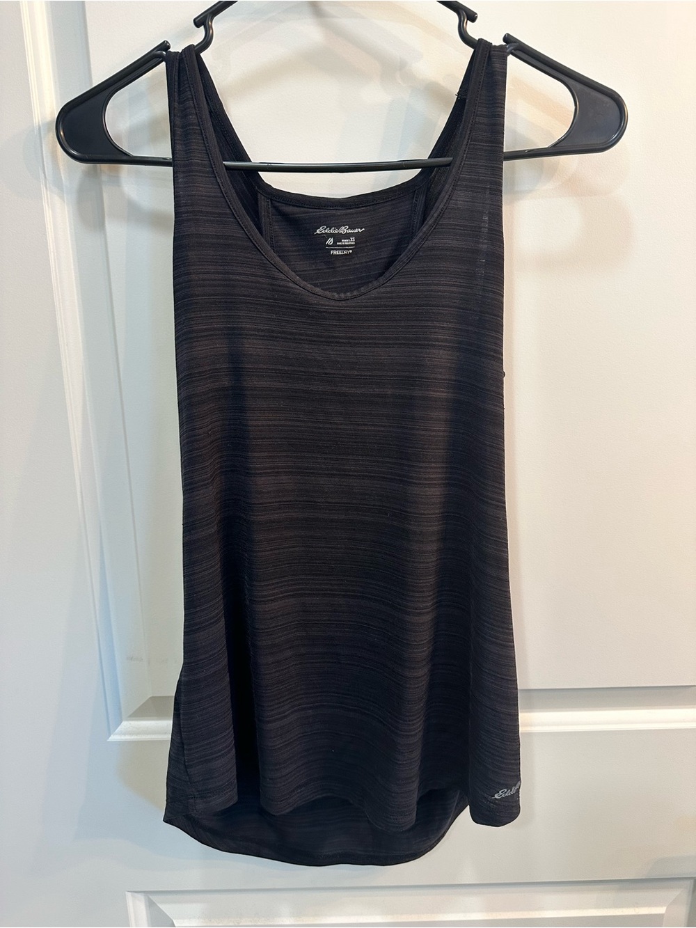 Eddie Bauer Black Subtle Stripe Scoop Tank